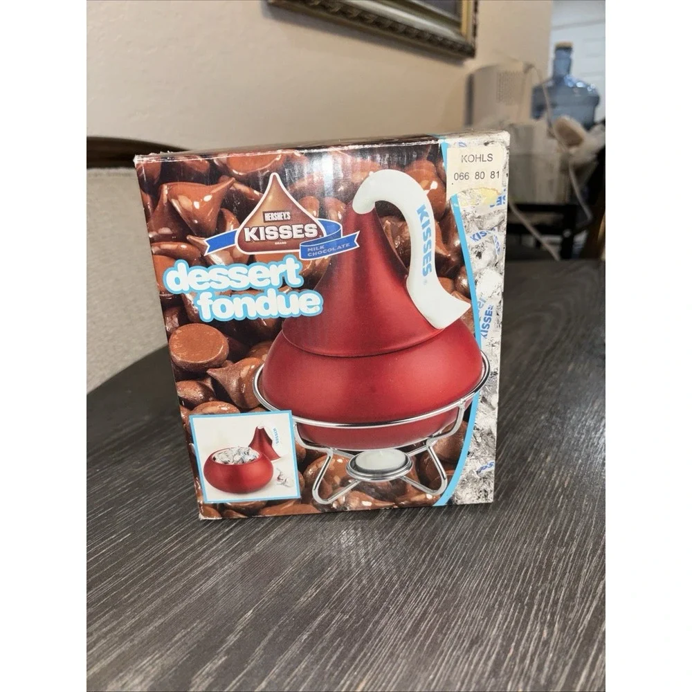 Hershey's Kisses Red Ceramic Cookie Jar 2006 THC Vintage Candy Jar Kitchen Decor